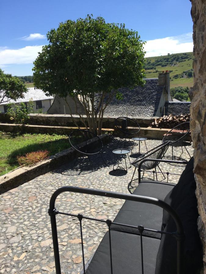 Villa La Cure Saint-Urcize Exterior foto